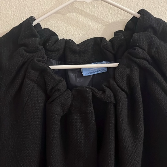 Simply Vera-Vera Wang Tweed Cropped Bolero Jacket Black Single Snap Back Ruffles - Picture 4 of 8